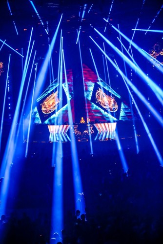 Reverze - Illumination
