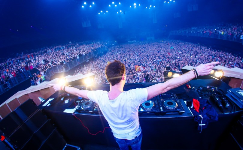 Reverze - Illumination
