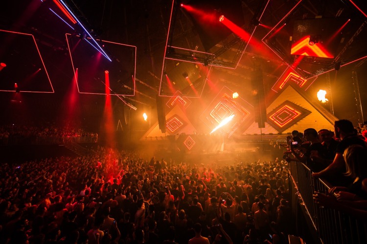 Reverze - Illumination