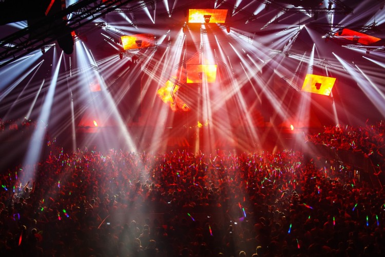Reverze - Illumination