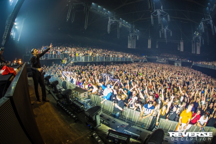 Reverze - Deception