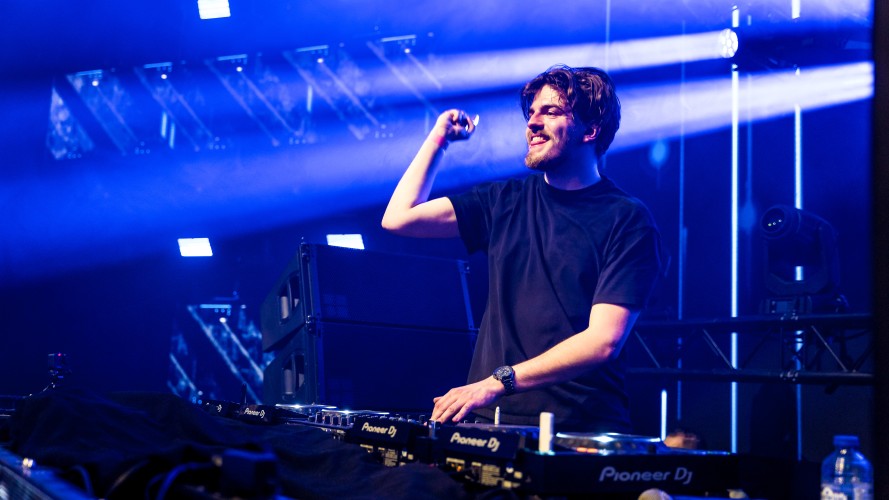 Reverze - Time Will Tell by Delio Nijmeijer
