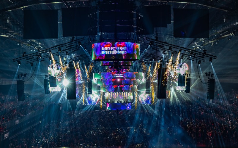 Reverze - Synergy by Wendy Wauters