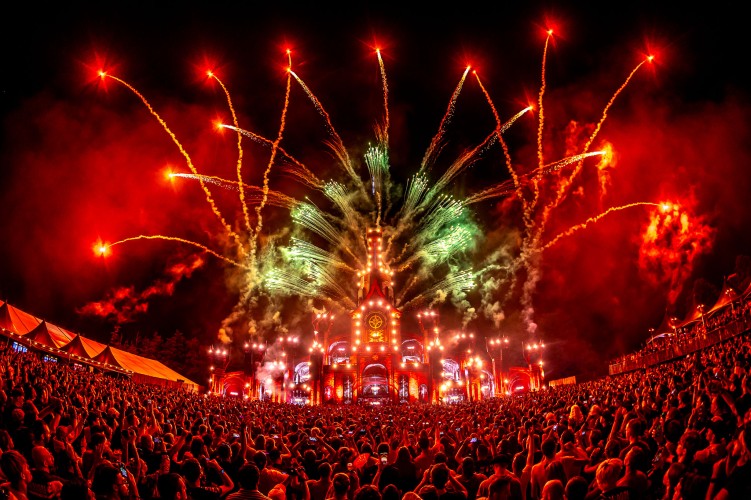 The Qontinent 2023 by Julian Spanhof